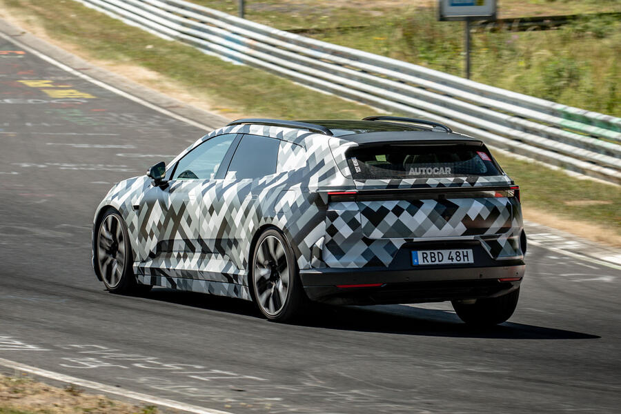 Polestar 4 SUV testing – rear quarter