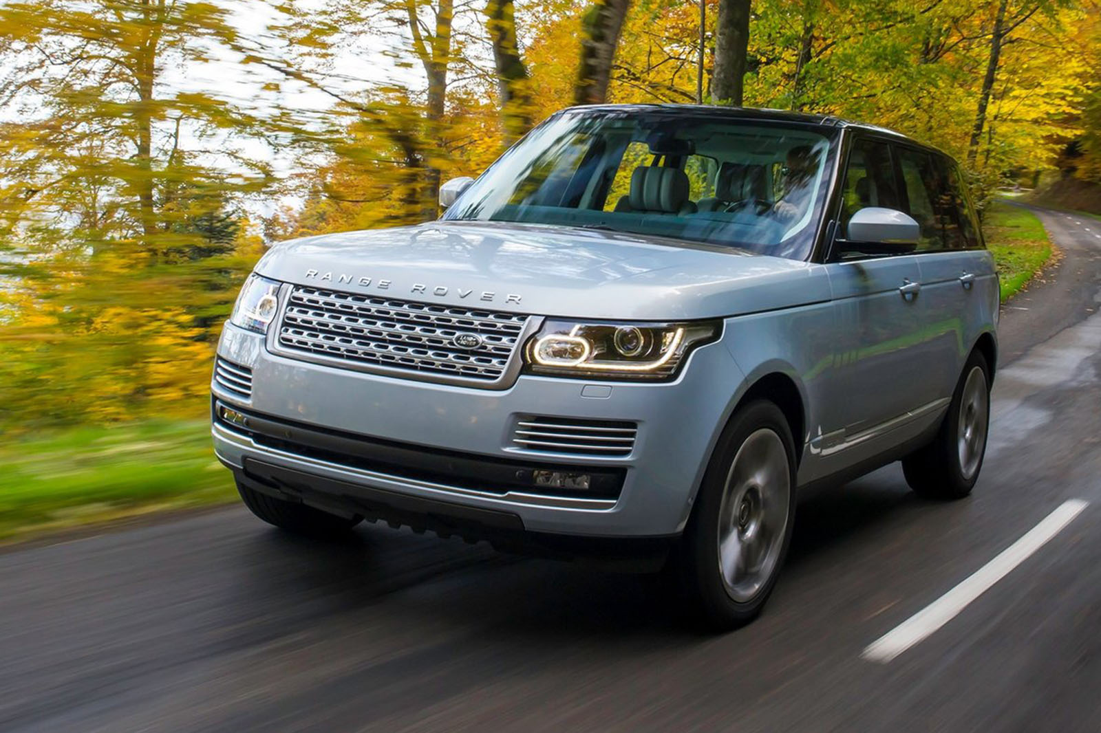 2014 - First hybrid Range Rover