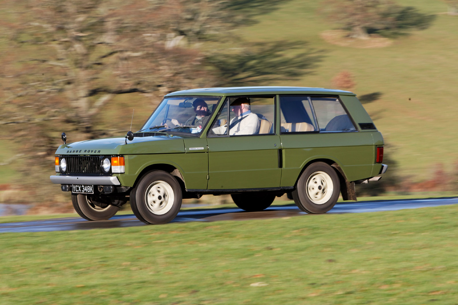 Range Rover Classic 1970 - hero side