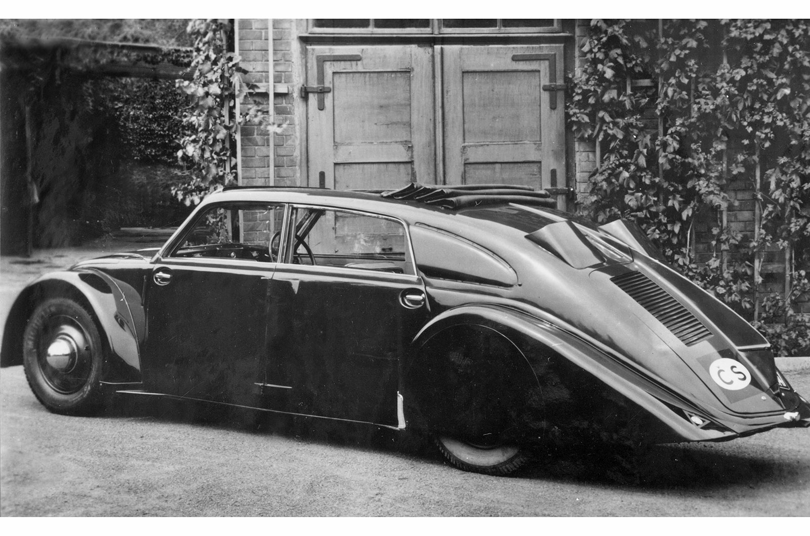 Tatra 77 (1934)