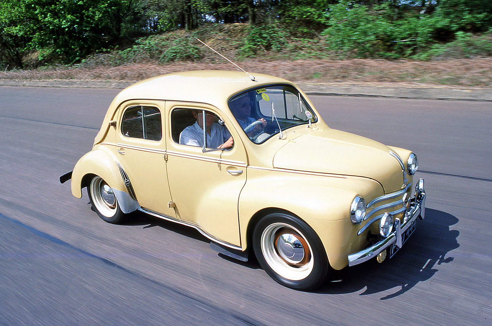 Renault 4CV (1947)
