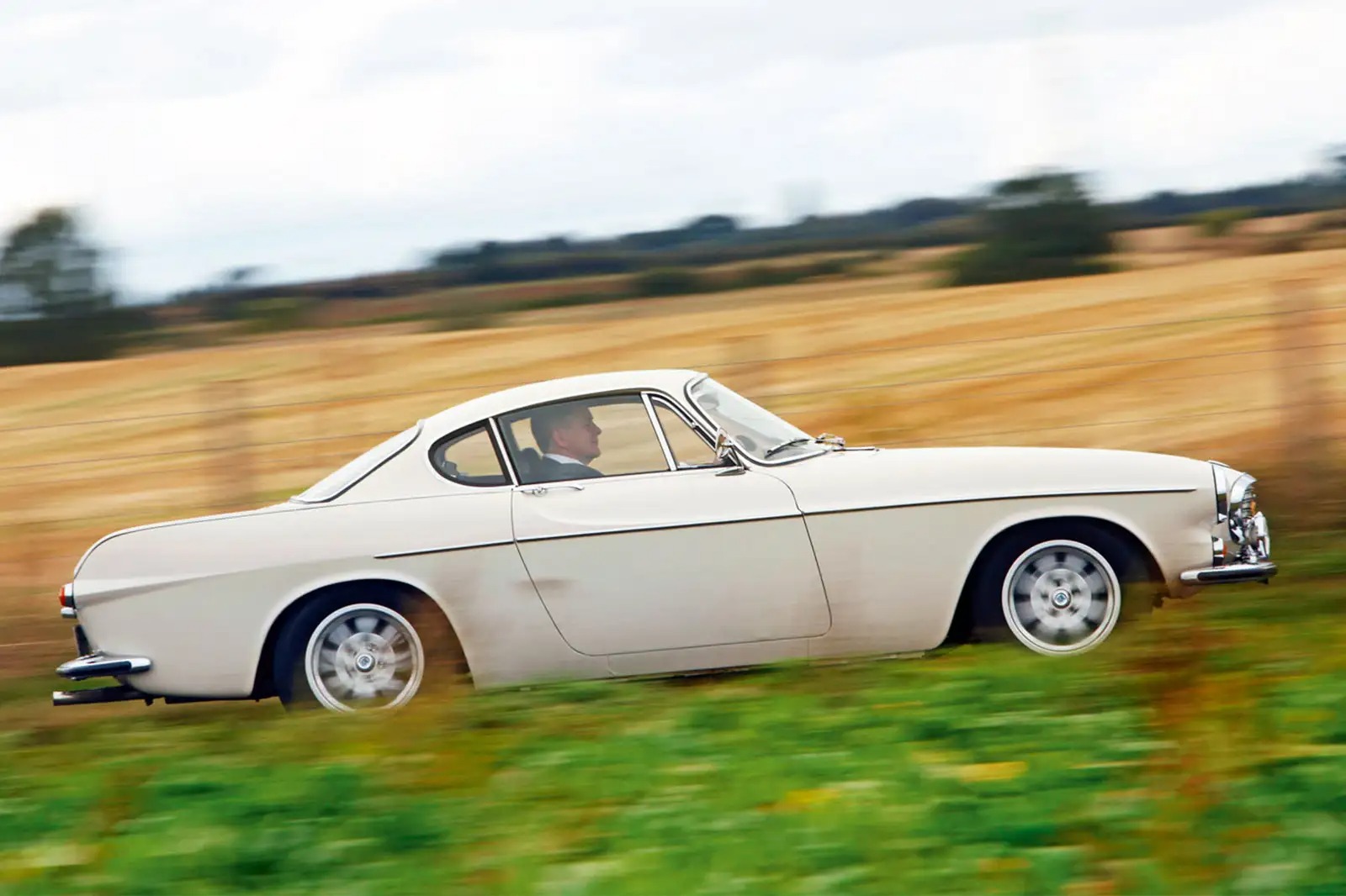 Volvo P1800 (1961)