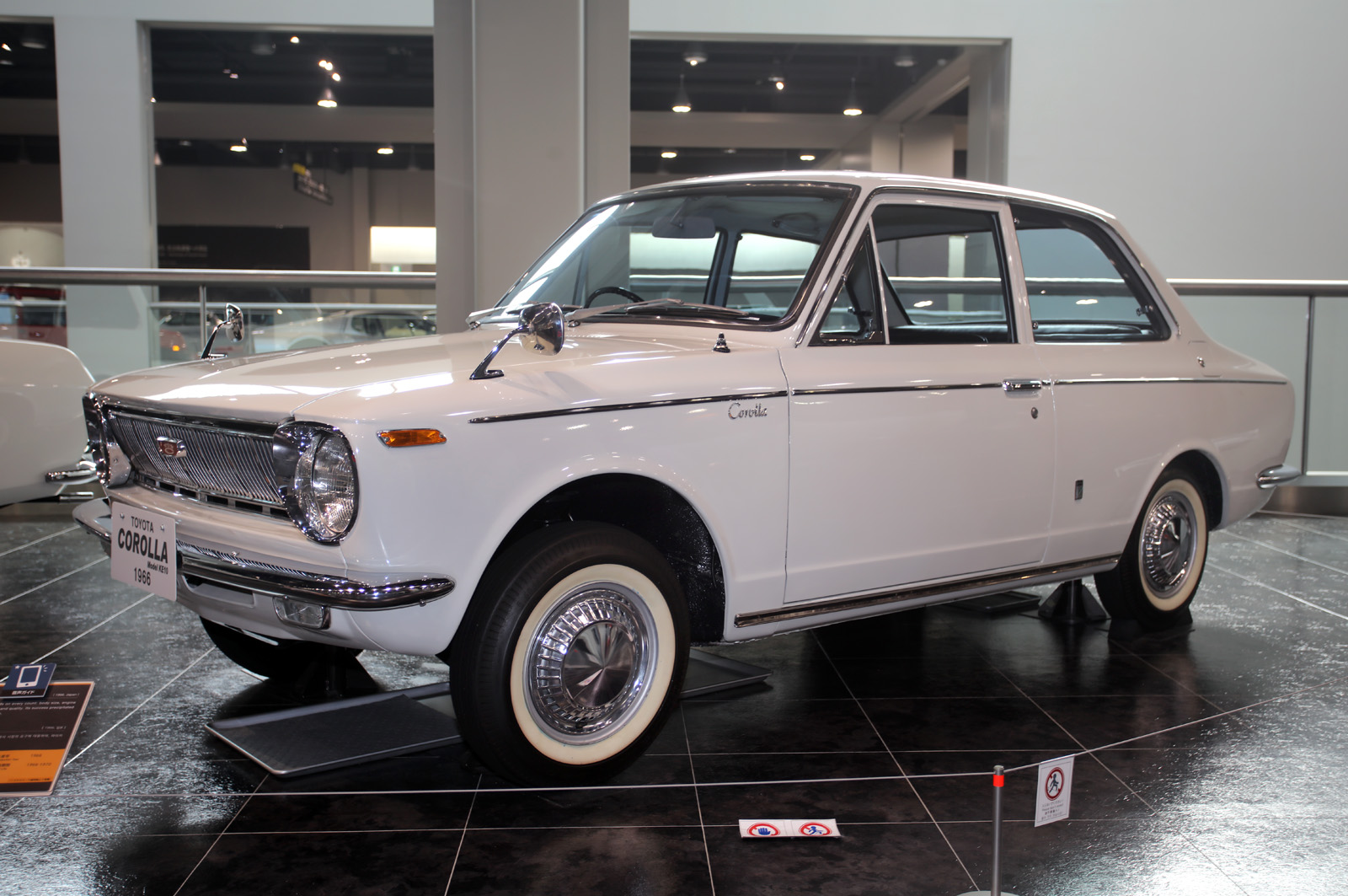 Toyota Corolla (1966)