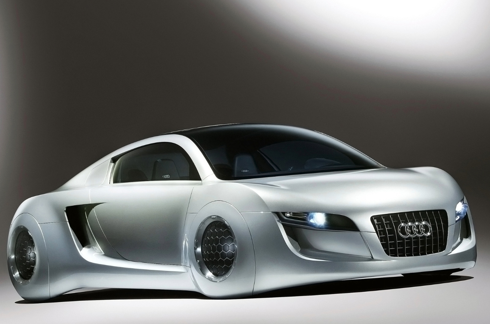 Audi RSQ (2004)