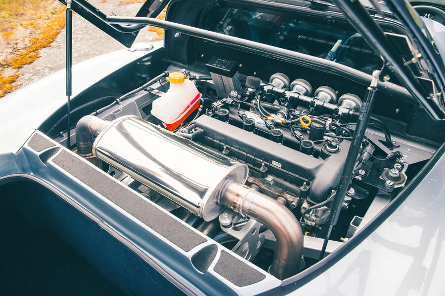 Wells Vertige 2.0-litre engine