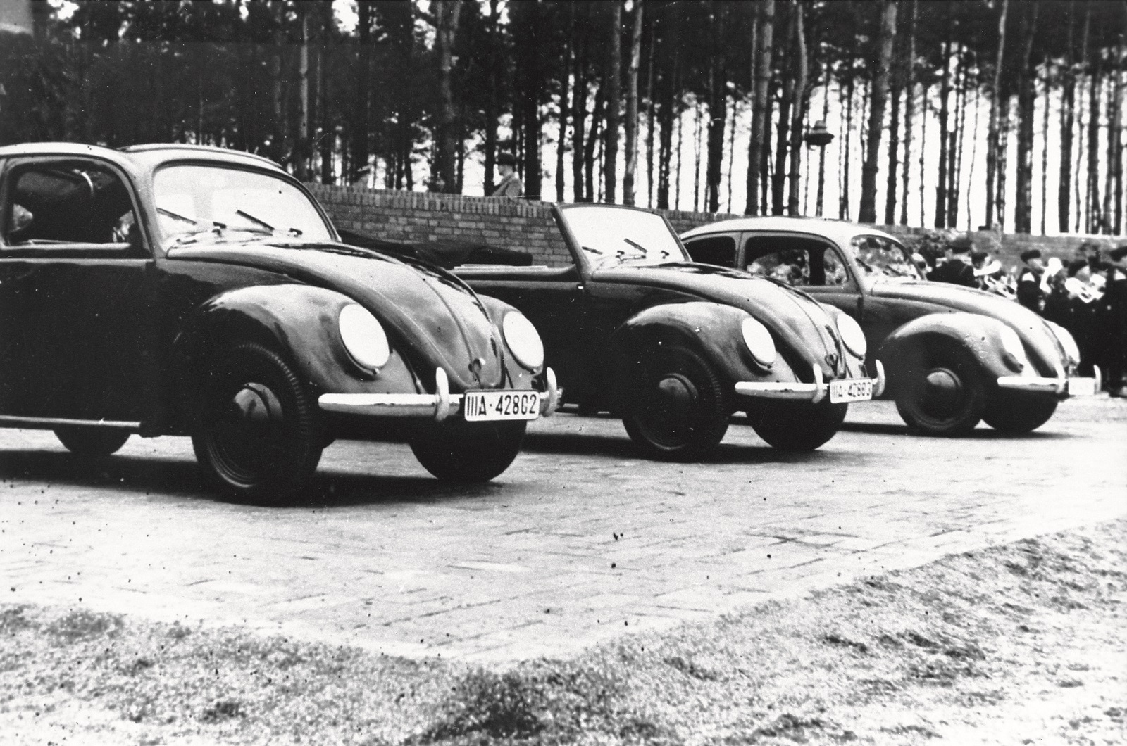 The Beetle nearly replaces the 2CV (1940)