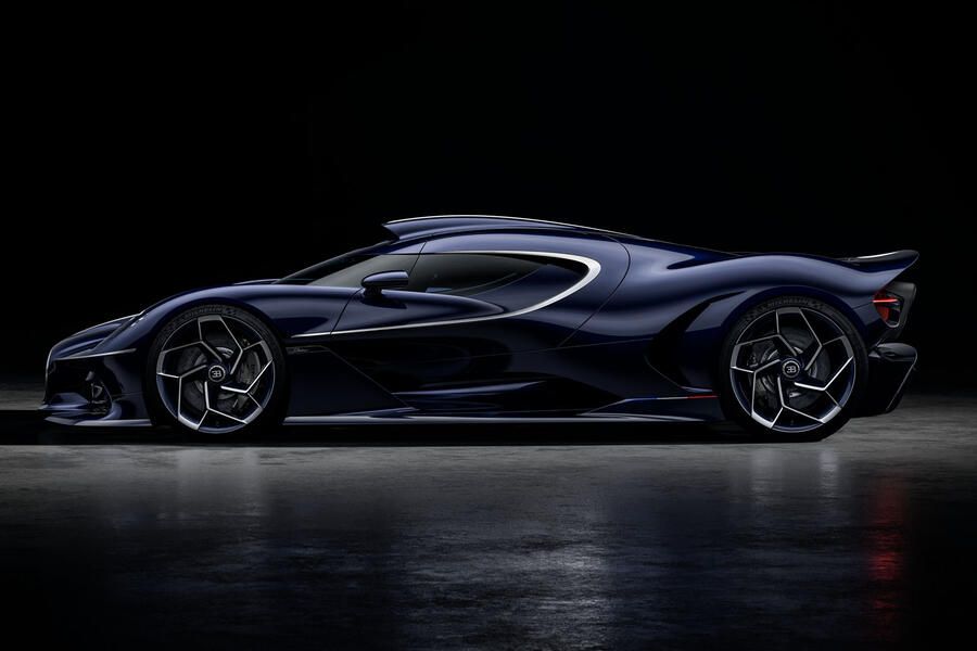 Bugatti Destrier side