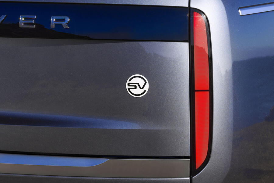 Range Rover SV Asilomar – rear badge