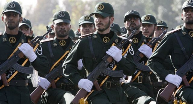Iran: Protests and threat of renewed sanctions lead to revolutionary guard involvement in economy revolutionary
