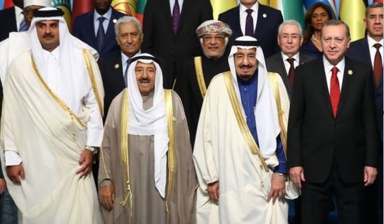 Iran protests expose leadership flaws in Muslim world leadership
