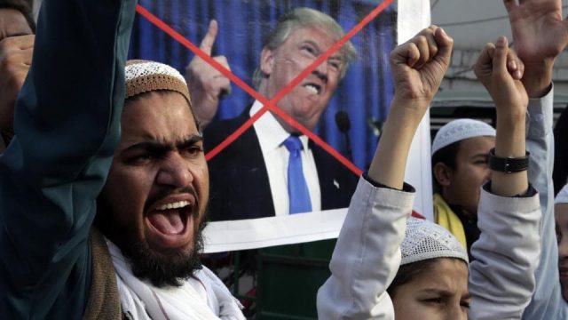 Trump could freeze $2bn of Pakistan aid over militant havens militant havens