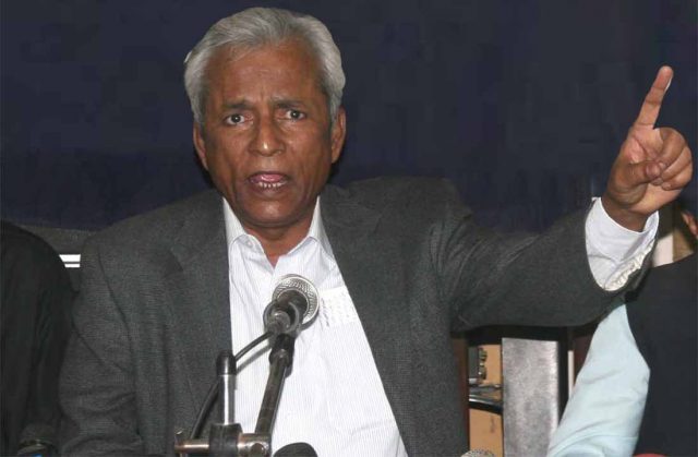 Supreme Court dropped charges of contempt against Hashmi at behest of bar council Supreme Court