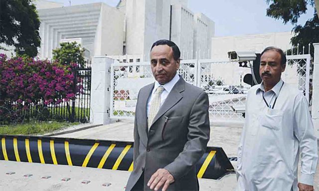 Inquiry launched against Shujaat Azeem over PIA losses but there’s more to the chaos Shujaat Azeem