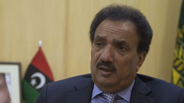 Rehman Malik demands Nawaz to retract his statement Rehman Malik