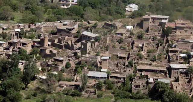 Two killed as activists clash with militants in Pakistan tribal area militants