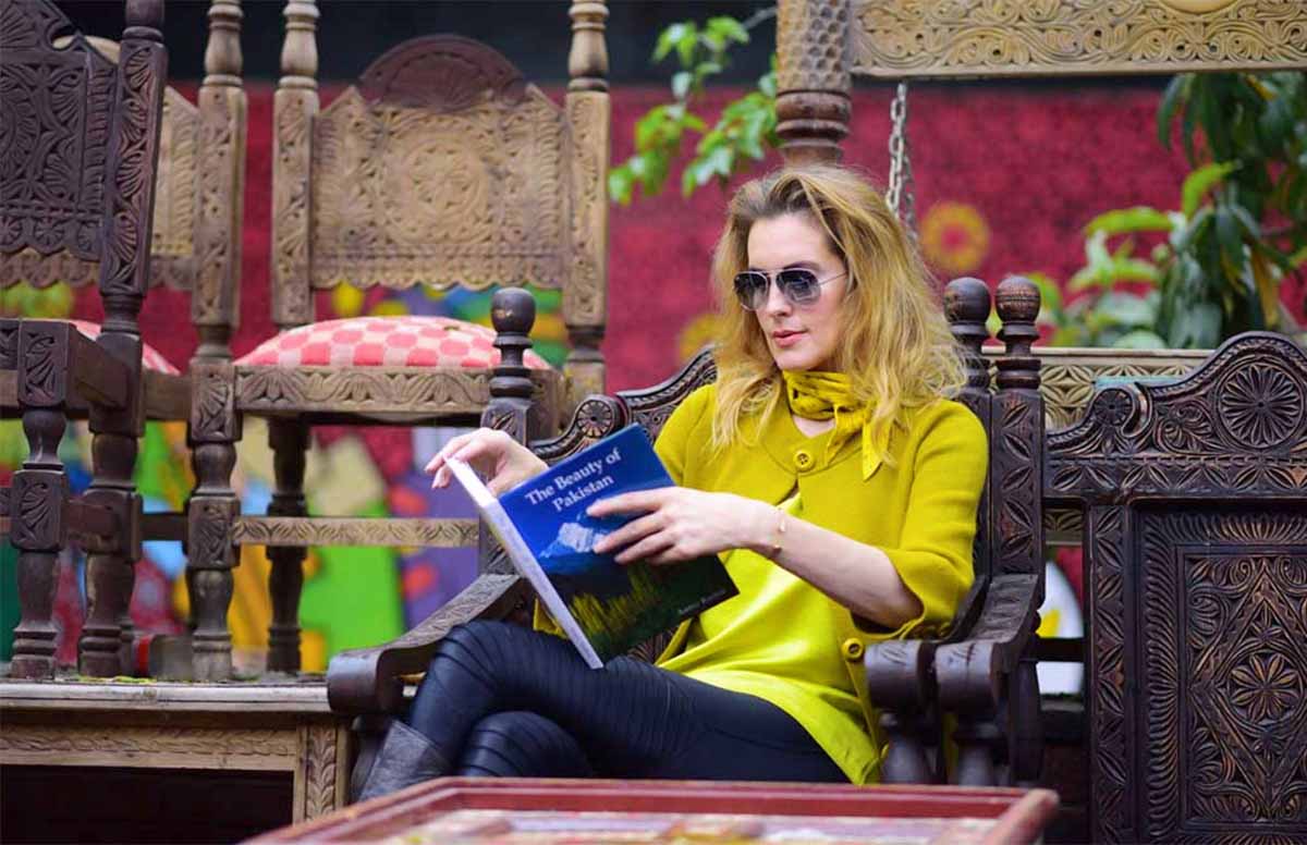 Cynthia in love with Pakistan