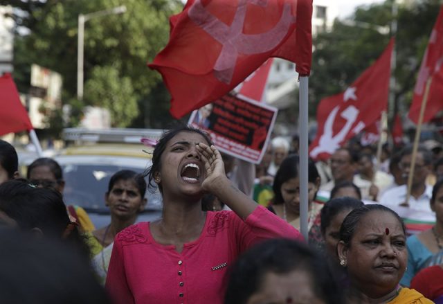 100-dalits-renounce-hinduism-due-to-bjp