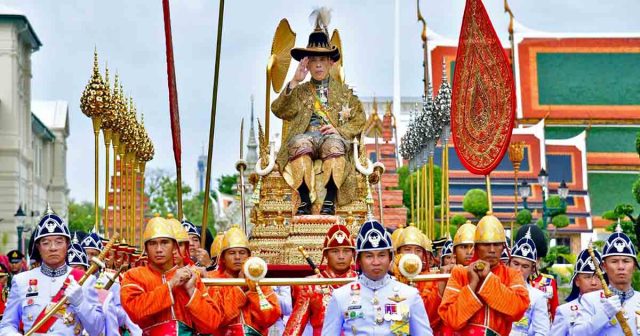 Long live the King! Thai monarch carried in grand coronation procession-min King