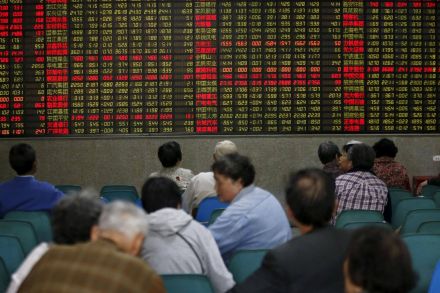 asian-markets-sink-with-wall-st-on-global-outlook-fears