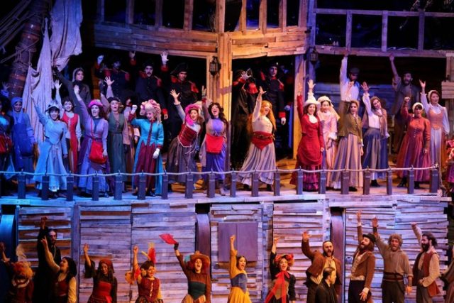 broadway-hits-iran-with-unique-take-on-les-miserables