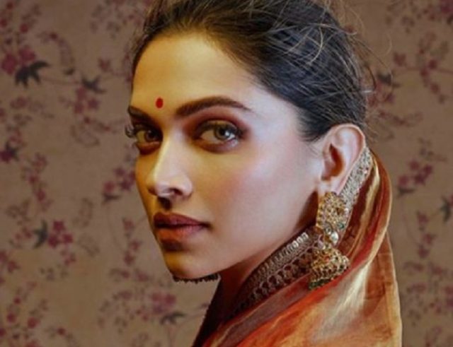 deepika-padukone-sees-herself-as-a-working-mother-or-wife