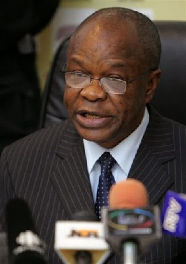 does-robert-mugabes-apocalyptic-tenure-resemble-nawazs-egoistic-antics