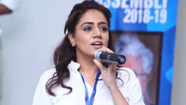 female-sindhi-comedian-apologized-after-receiving-death-threats