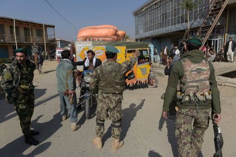 four-killed-in-attack-on-afghan-security-forces-in-kabul