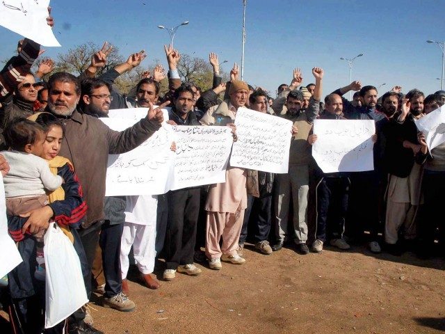 gun-country-club-islamabad-shuts-down-protesting-against-mna-danyal-aziz