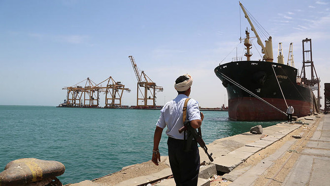 US-UK Strikes in Yemen Escalate Oil Prices and Global Trade Concerns
