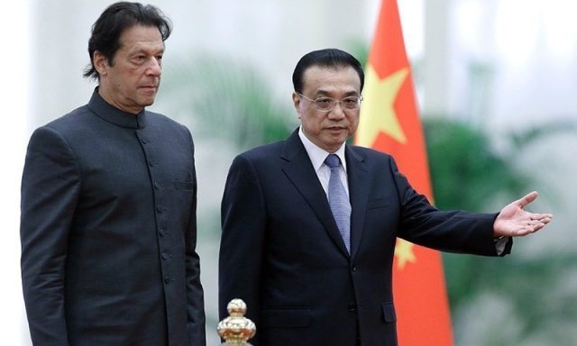 imran-blasts-sharifs-and-company-for-appeasing-the-indo-us-lobby