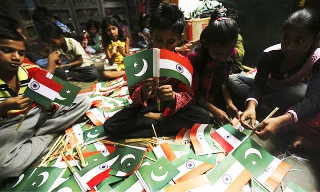 indians-and-pakistanis-leaving-their-countries-in-droves