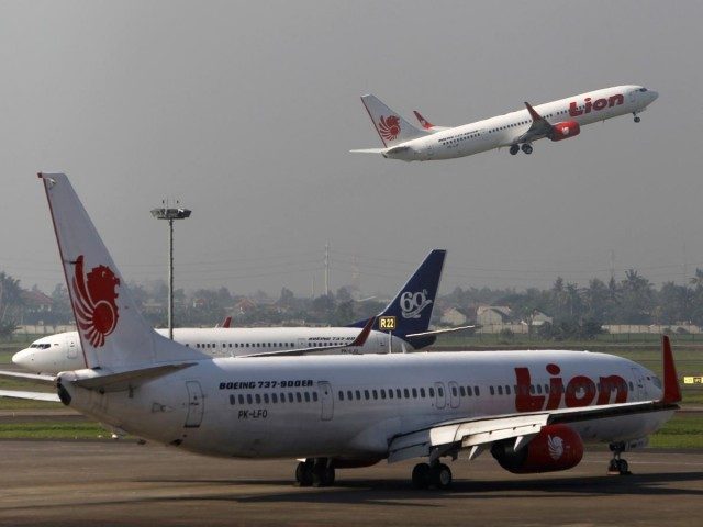 indonesian-lion-air-plane-crashes-into-sea-with-189-passengers-crew