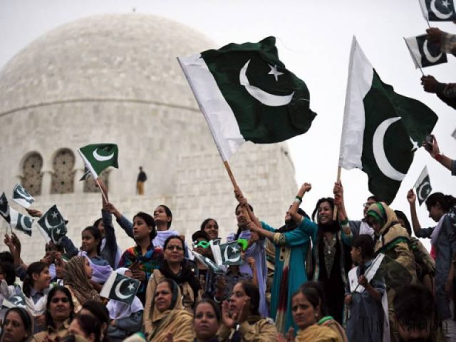 jeevay-jeevay-pakistan-but-from-now-on-humaray-dum-se