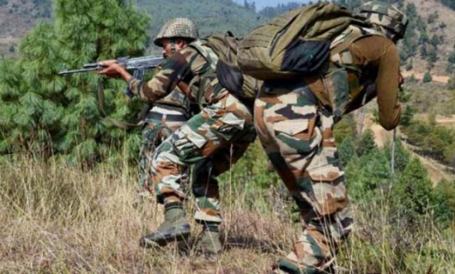 loc-clashes-4-indian-soldiers-including-major-killed-in-gurez-sector