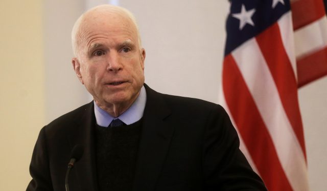 mudslinging-wont-help-mr-mccain