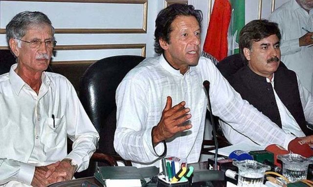 nadeem-afzal-chans-flight-to-pti-confirms-changing-political-scenario-in-punjab