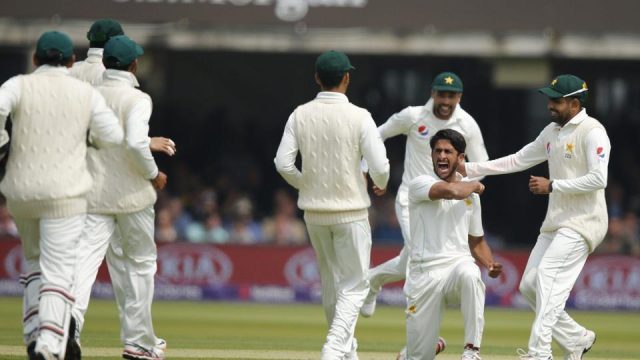 pakistan-to-abandon-smart-watches-after-icc-probe