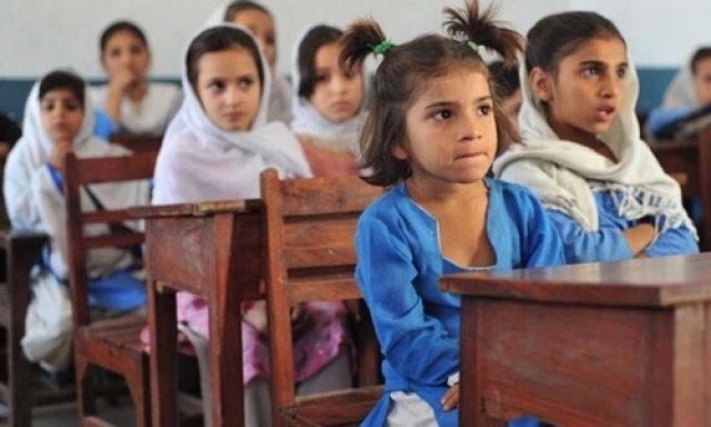 pakistans-defective-examination-system-reforms-or-demise