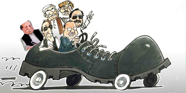 pakistans-democracy-jithay-dee-khothee-uthaay-aan-khalothee