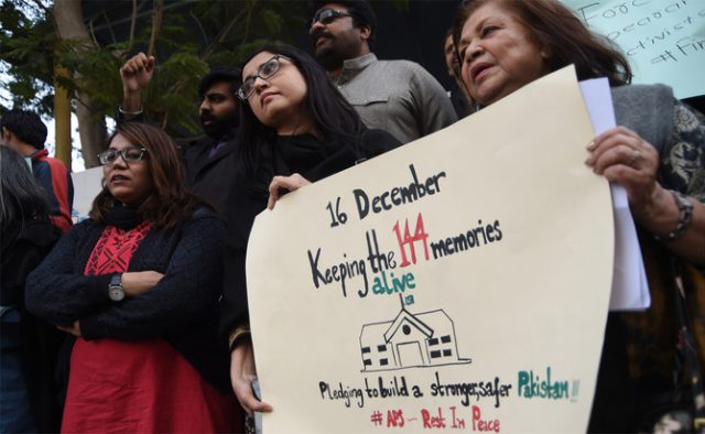 pakistans-top-judge-orders-probe-of-deadliest-terror-attack