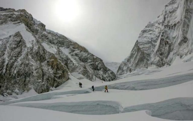 peak-break-china-to-add-eco-toilet-on-mount-everest