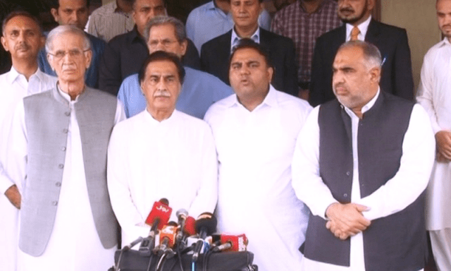 pti-wants-a-working-relationship-with-pml-n-ptis-delegation-tells-pml-n-leader