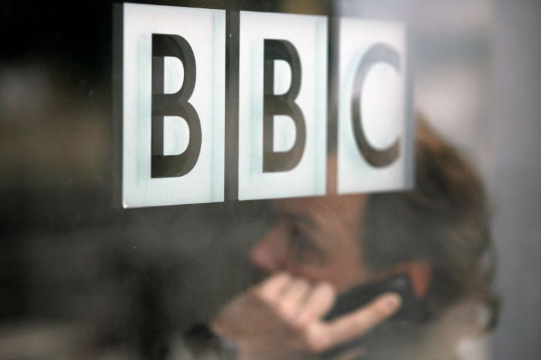 Trump sues BBC for $10 billion