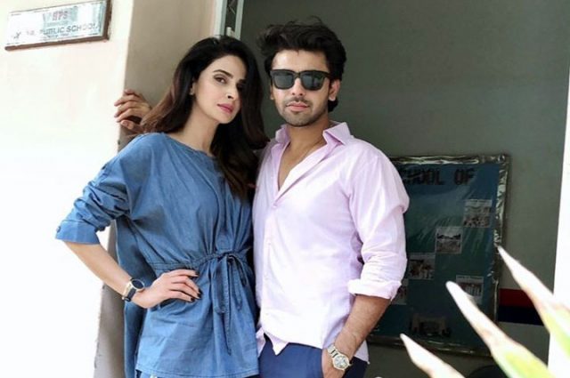 saba-qamar-dishes-on-new-telefilm-iss-dil-ki-essi-ki-tessi-with-farhan-syed