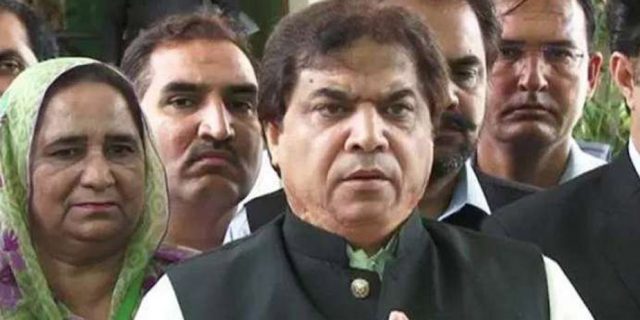 supreme-court-straight-shooting-at-hanif-abbasi