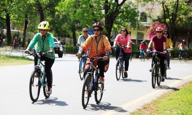 the-women-of-peshawar-shall-not-cycle-jui-f