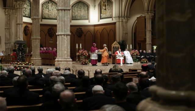 us-bishops-face-pressure-amid-new-sex-assault-revelations