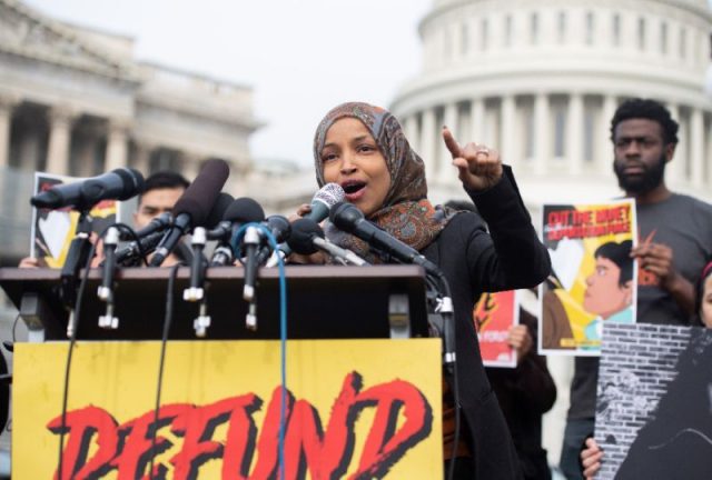 us-muslim-lawmakers-tweet-sparks-anti-semitism-charges