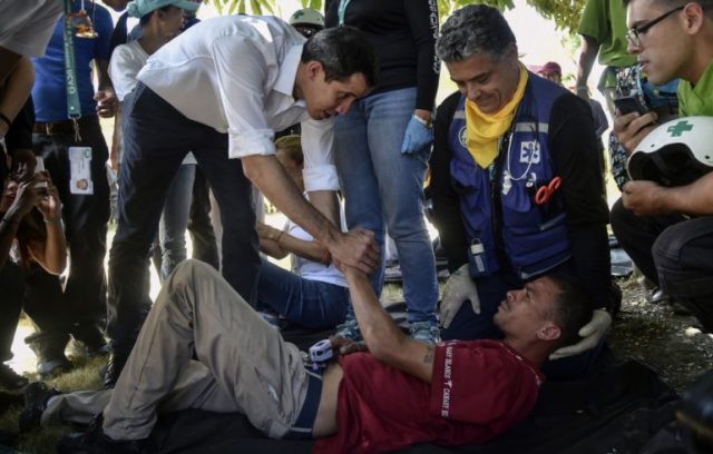 venezuela-expels-europe-lawmakers-as-aid-showdown-intensifies
